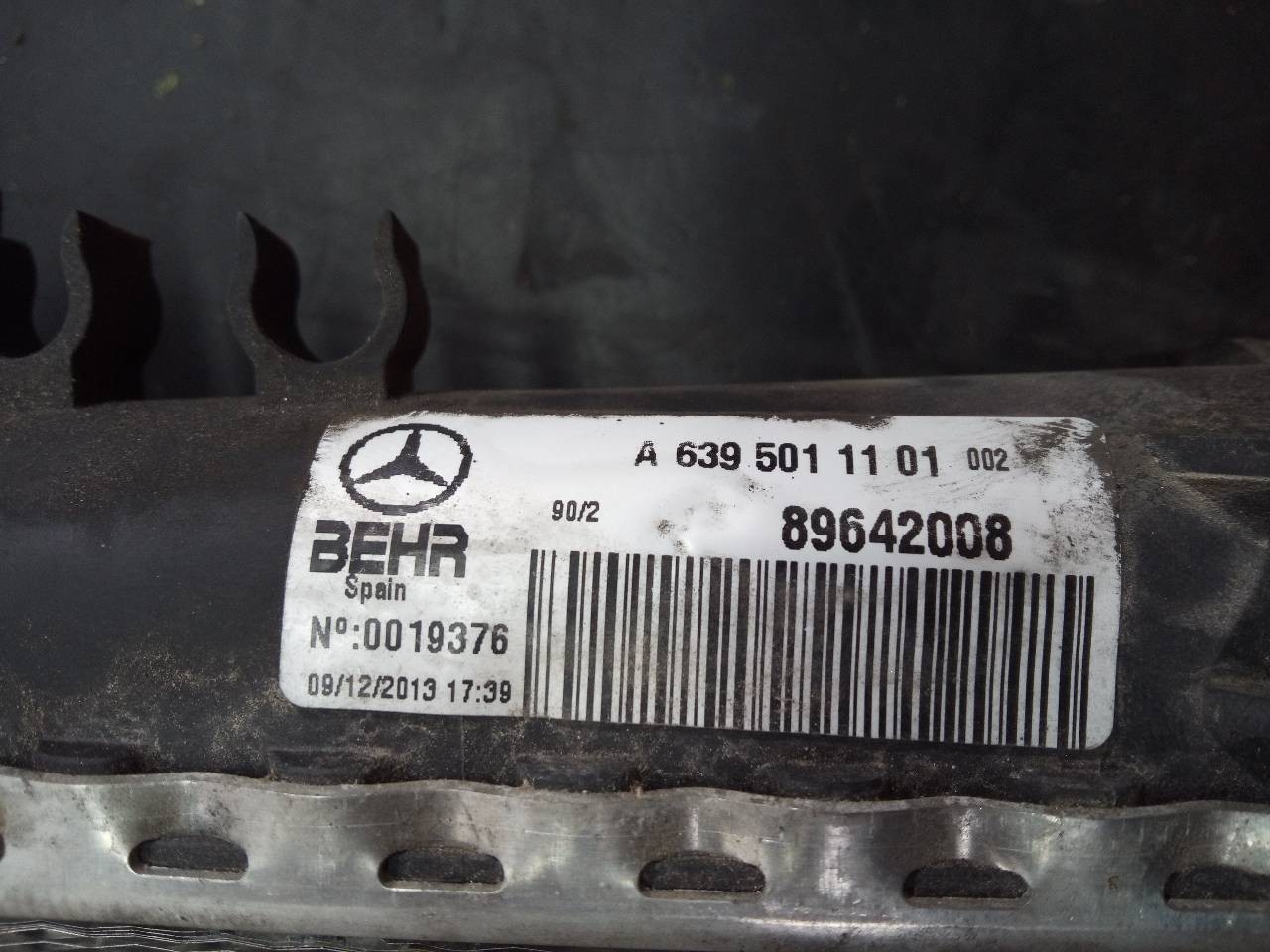 RADIADOR AGUA MERCEDES-BENZ VIANO 4MATIC (639) A6395011101 / P2-A6-9 / 89642008 A6395011101P2A6989642008 - Vista 2