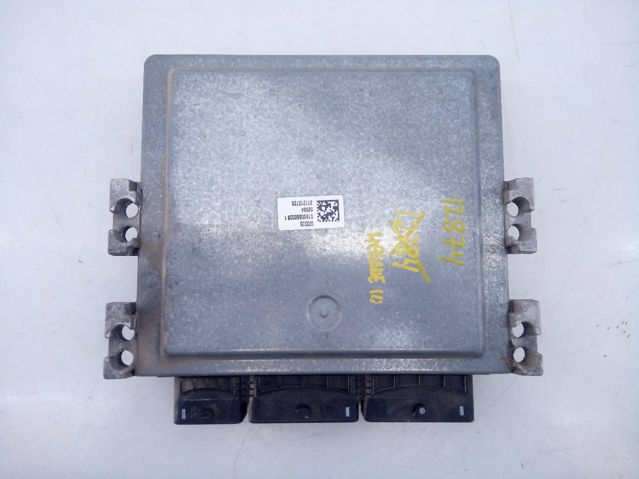 CENTRALITA MOTOR UCE RENAULT MEGANE III BERLINA 5 P 237101478R / E2-A1-15-7 / S180067143A 237101478RE2A1157S180067143A