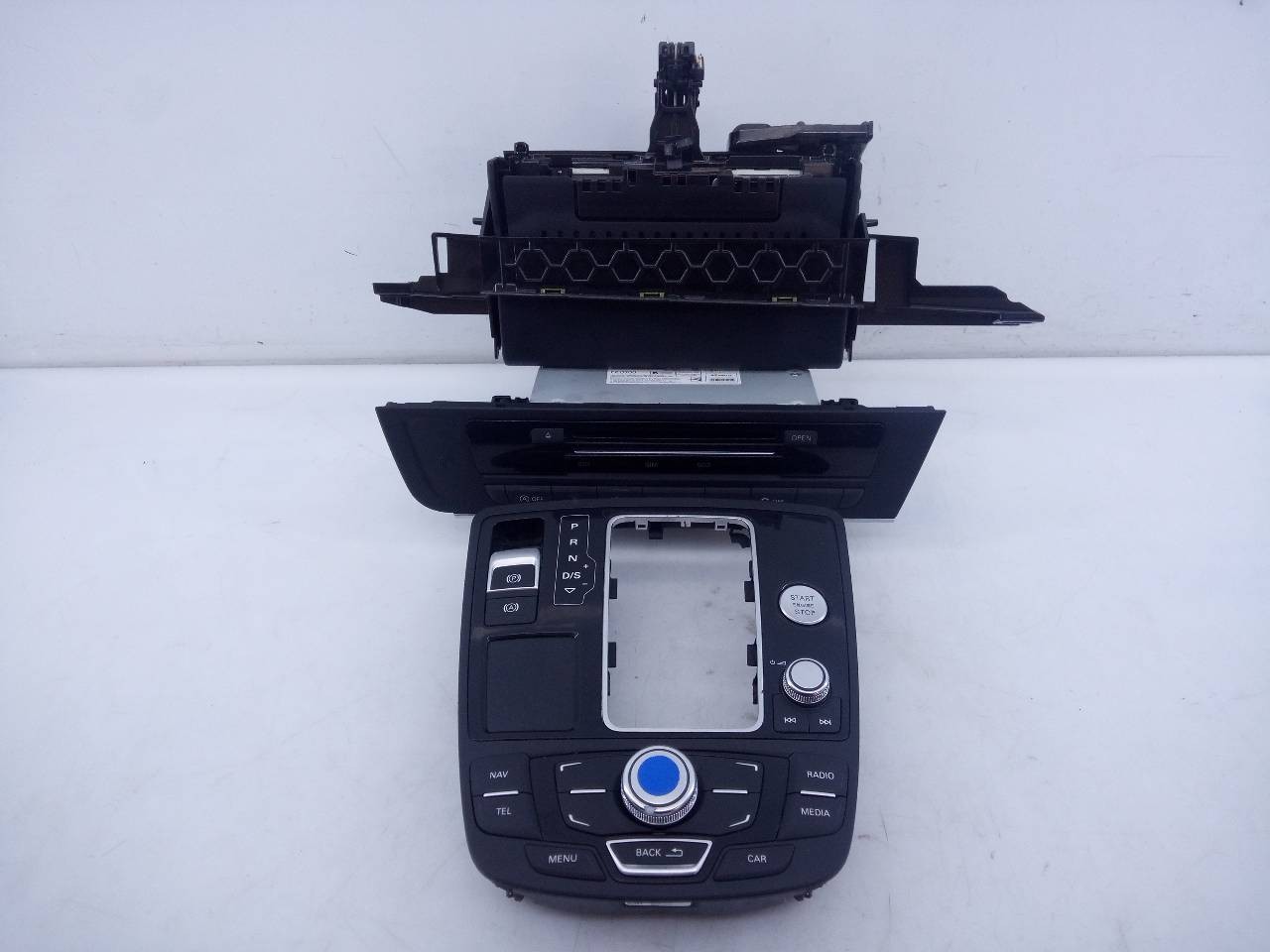 SISTEMA NAVEGACION GPS AUDI A6 AVANT (4G5) 4G1919601N / E2-A1-42-7 / 917911113 4G1919601NE2A1427917911113