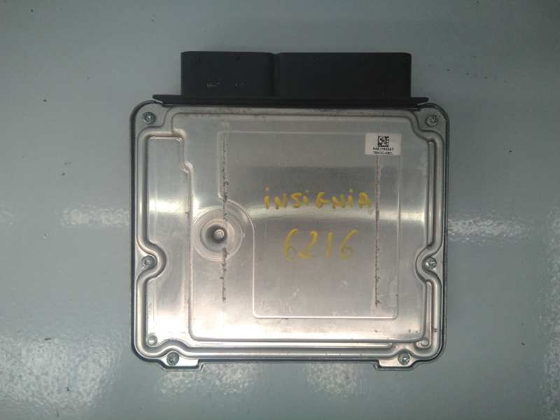 CENTRALITA MOTOR UCE OPEL INSIGNIA BERLINA 55574903 / E3-A5-28-2 / 0281016704 55574903E3A52820281016704 - Vista 2