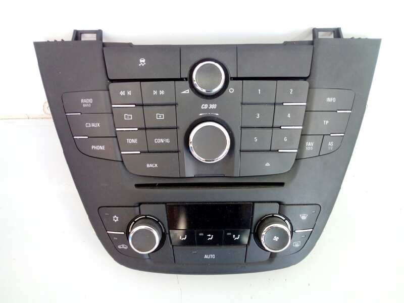 SISTEMA AUDIO / RADIO CD OPEL INSIGNIA BERLINA 13273095 / E3-A5-28-4 / 1327309520100909240218A 13273095E3A52841327309520100909240218A