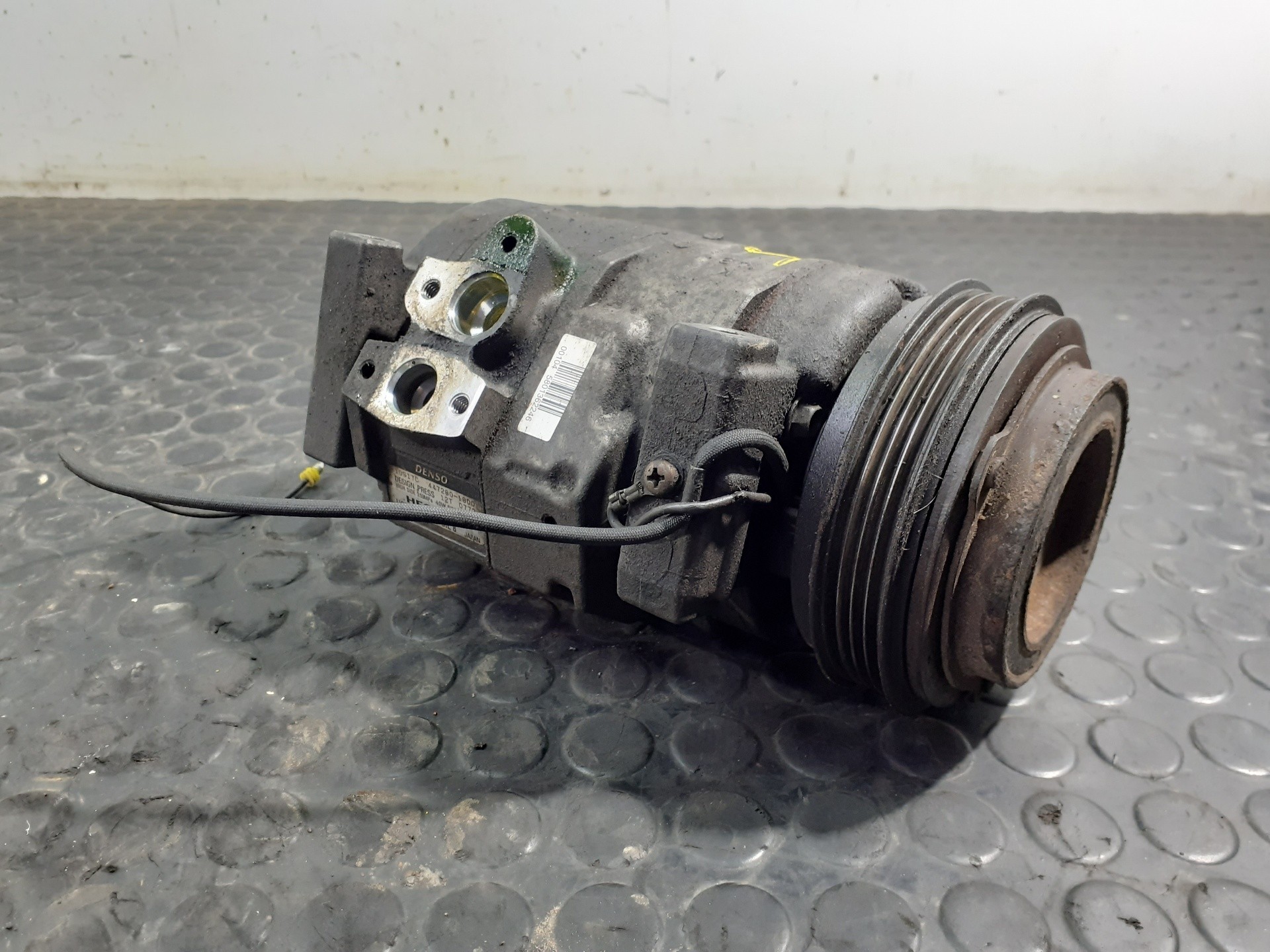 COMPRESOR AIRE ACONDICIONADO IVECO DAILY FURGÓN 4472801800 / P3-B2-15-3 / HFC134A 4472801800P3B2153HFC134A