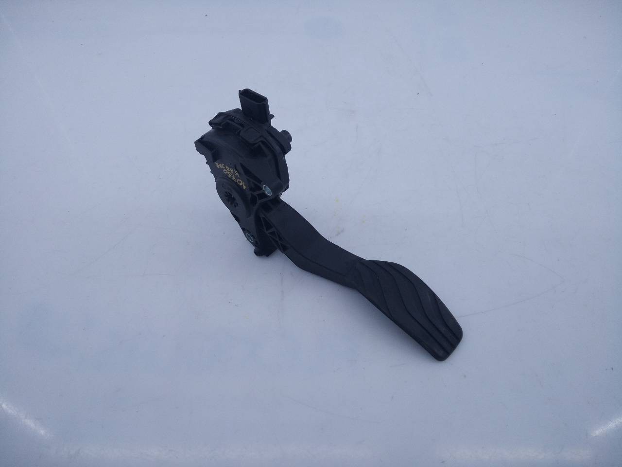 PEDAL ACELERADOR RENAULT KADJAR 180024BA0B / E2-A1-18-9 / 6PV00897815 180024BA0BE2A11896PV00897815