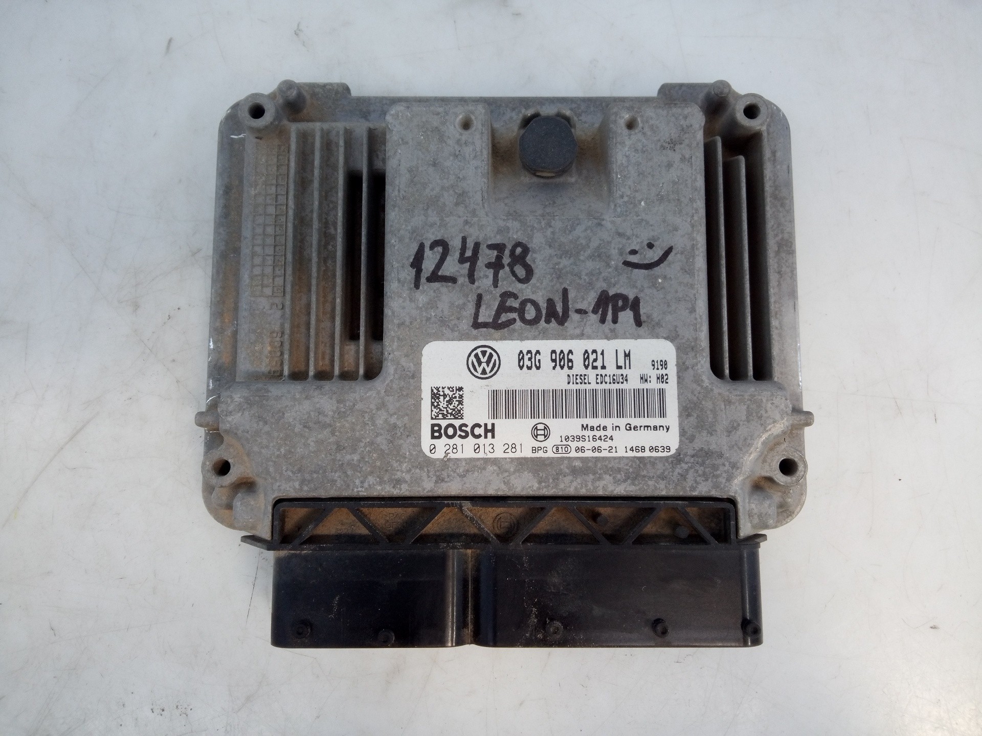 CENTRALITA MOTOR UCE SEAT LEON (1P1) 03G906021 / E2-A1-45-1 / 0281013281 03G906021E2A14510281013281