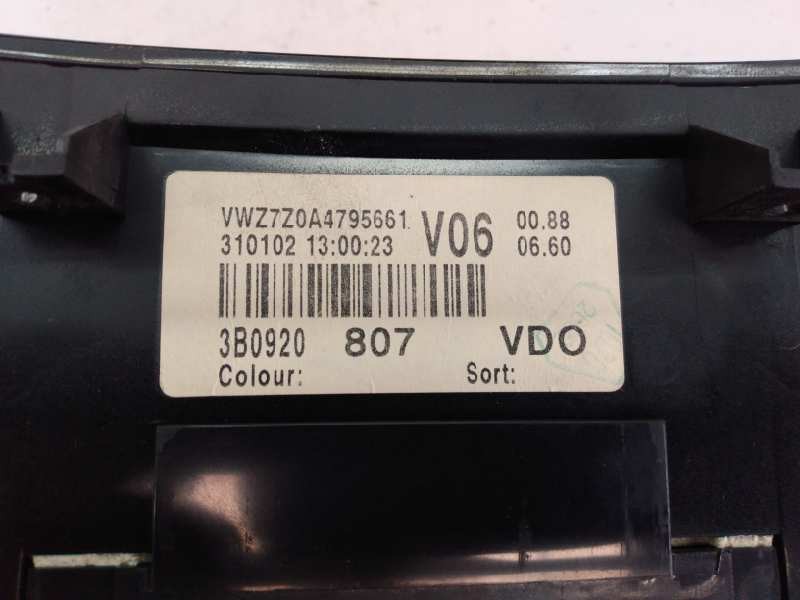 CUADRO INSTRUMENTOS VOLKSWAGEN PASSAT BERLINA (3B3) 3B0920807 / E2-A1-17-5 3B0920807E2A1175 - Vista 3