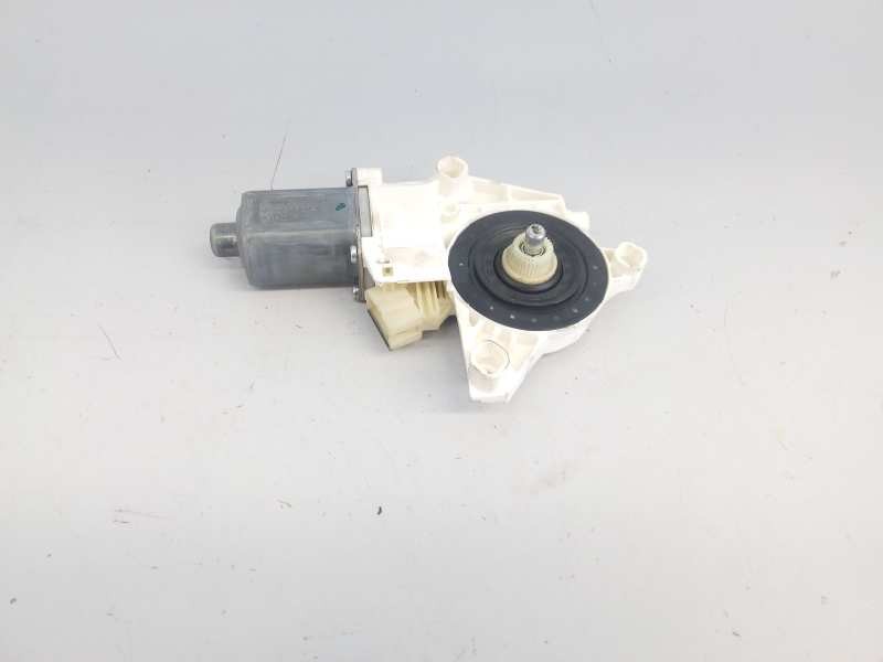 MOTOR ELEVALUNAS DELANTERO DERECHO MERCEDES-BENZ CLASE M (W164) 2518200842 / E1-A2-28-1 2518200842E1A2281 - Vista 3