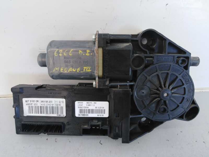 MOTOR ELEVALUNAS DELANTERO IZQUIERDO RENAULT MEGANE III BERLINA 5 P 807315510R / E2-A1-42-2 / 3K78M8D0 807315510RE2A14223K78M8D0
