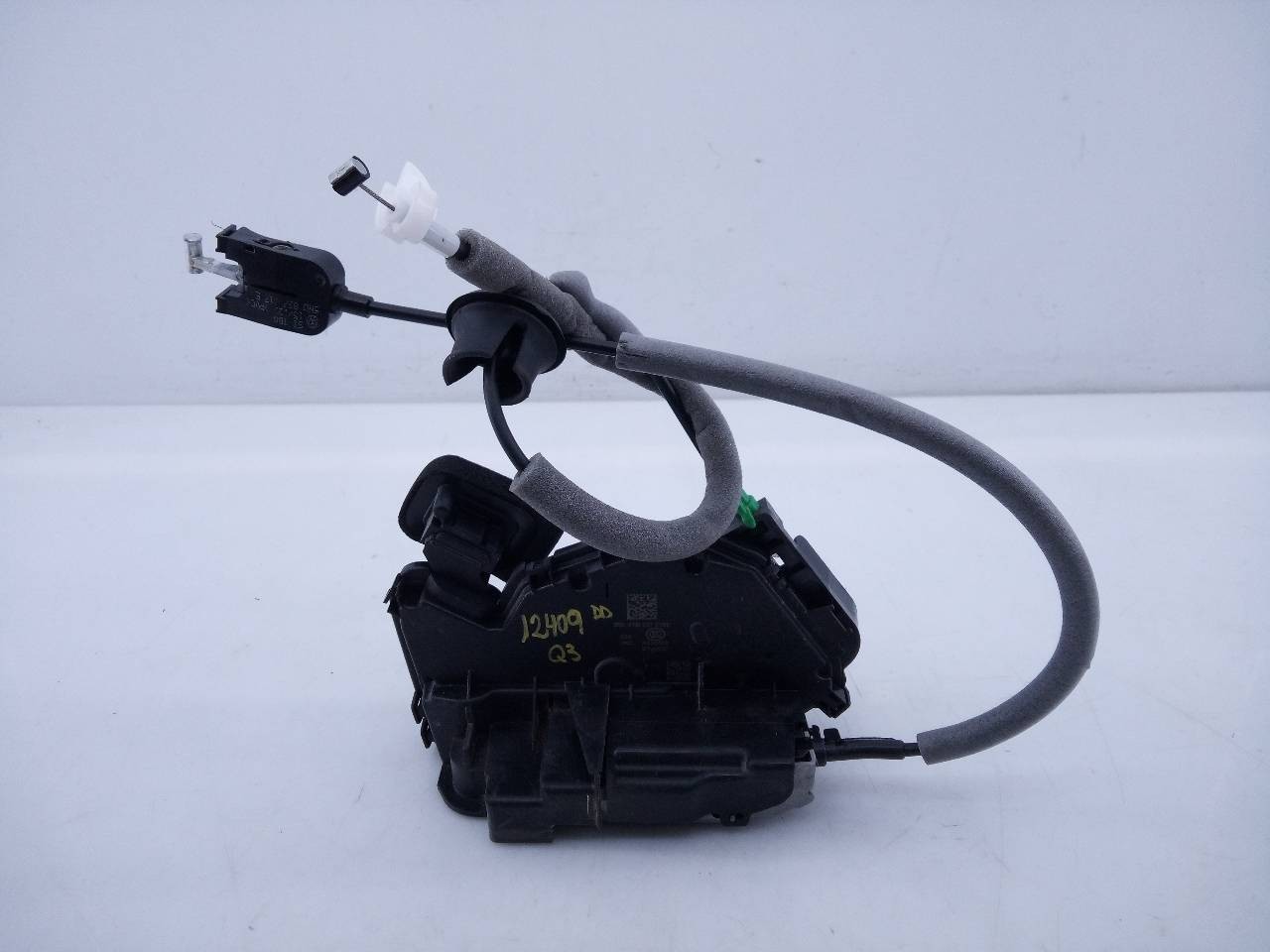 CERRADURA PUERTA DELANTERA DERECHA AUDI Q3 SPORTBACK (F3N) 5TB837016E / E1-A5-35-2 5TB837016EE1A5352