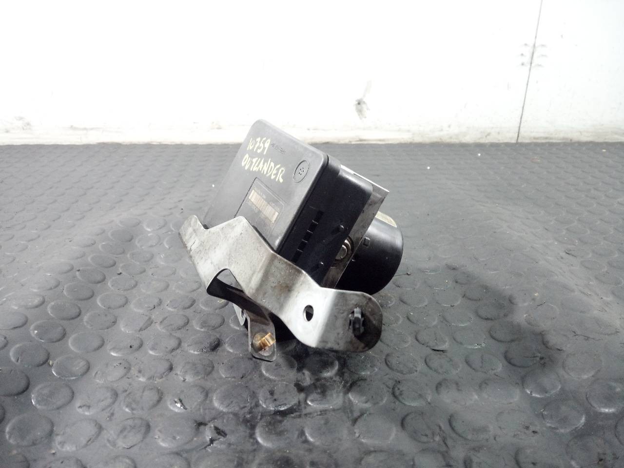 ABS MITSUBISHI OUTLANDER (CW0) 4670A340 / P3-A8-28-3 4670A340P3A8283