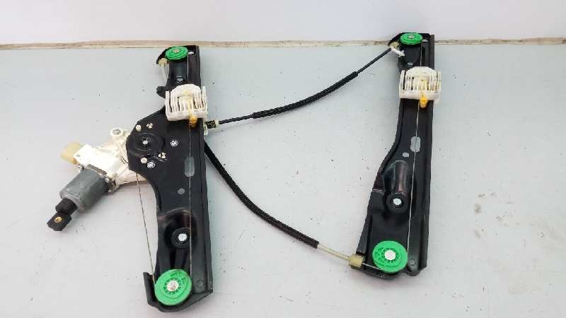 ELEVALUNAS DELANTERO IZQUIERDO BMW X1 (E84) 51332990385 / E1-A3-10-2 / 0130822226 51332990385E1A31020130822226 - Vista 3