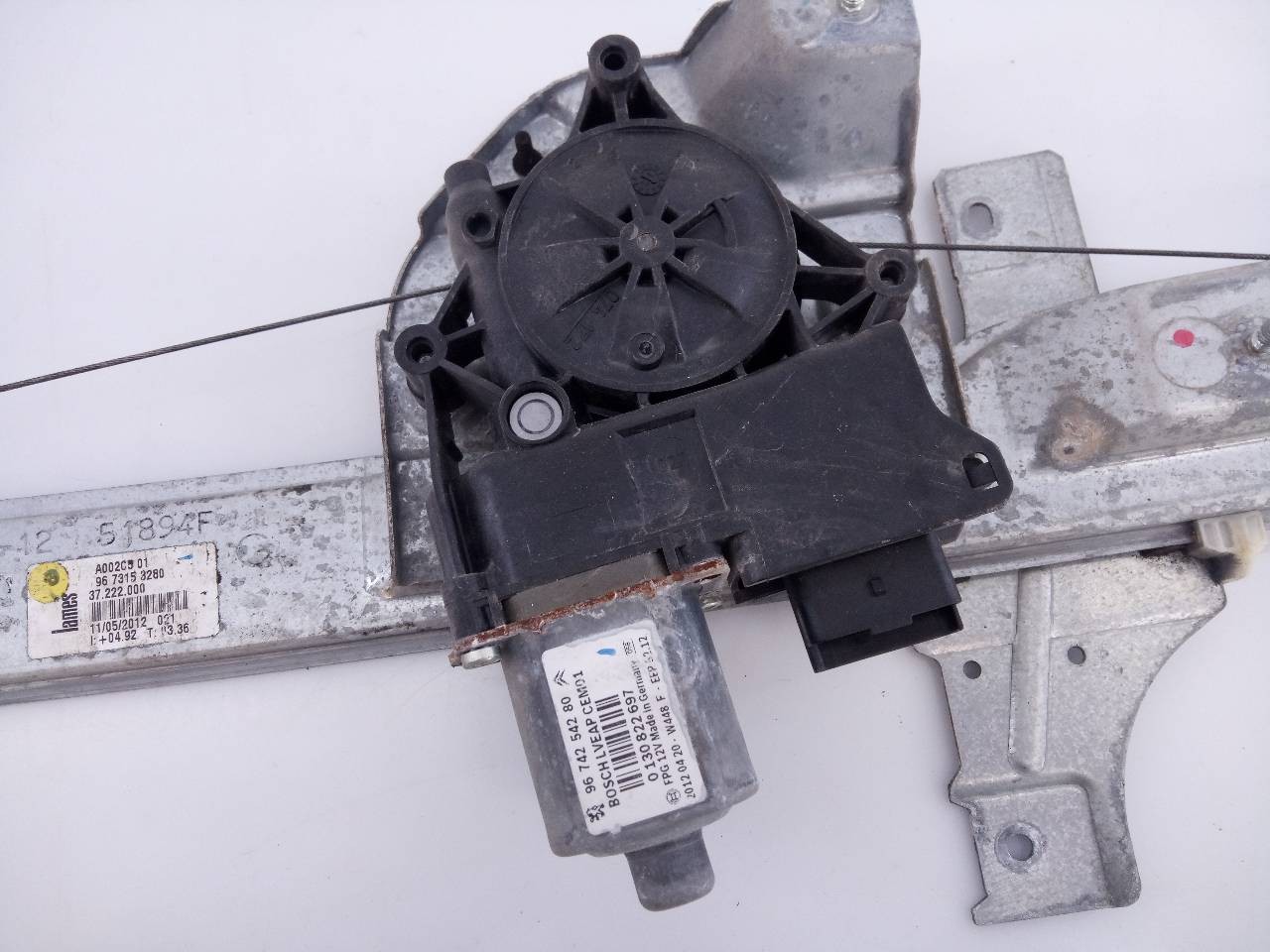ELEVALUNAS DELANTERO IZQUIERDO PEUGEOT 208 9673153280 / E1-A4-12-1 / 9674254280 9673153280E1A41219674254280 - Vista 3