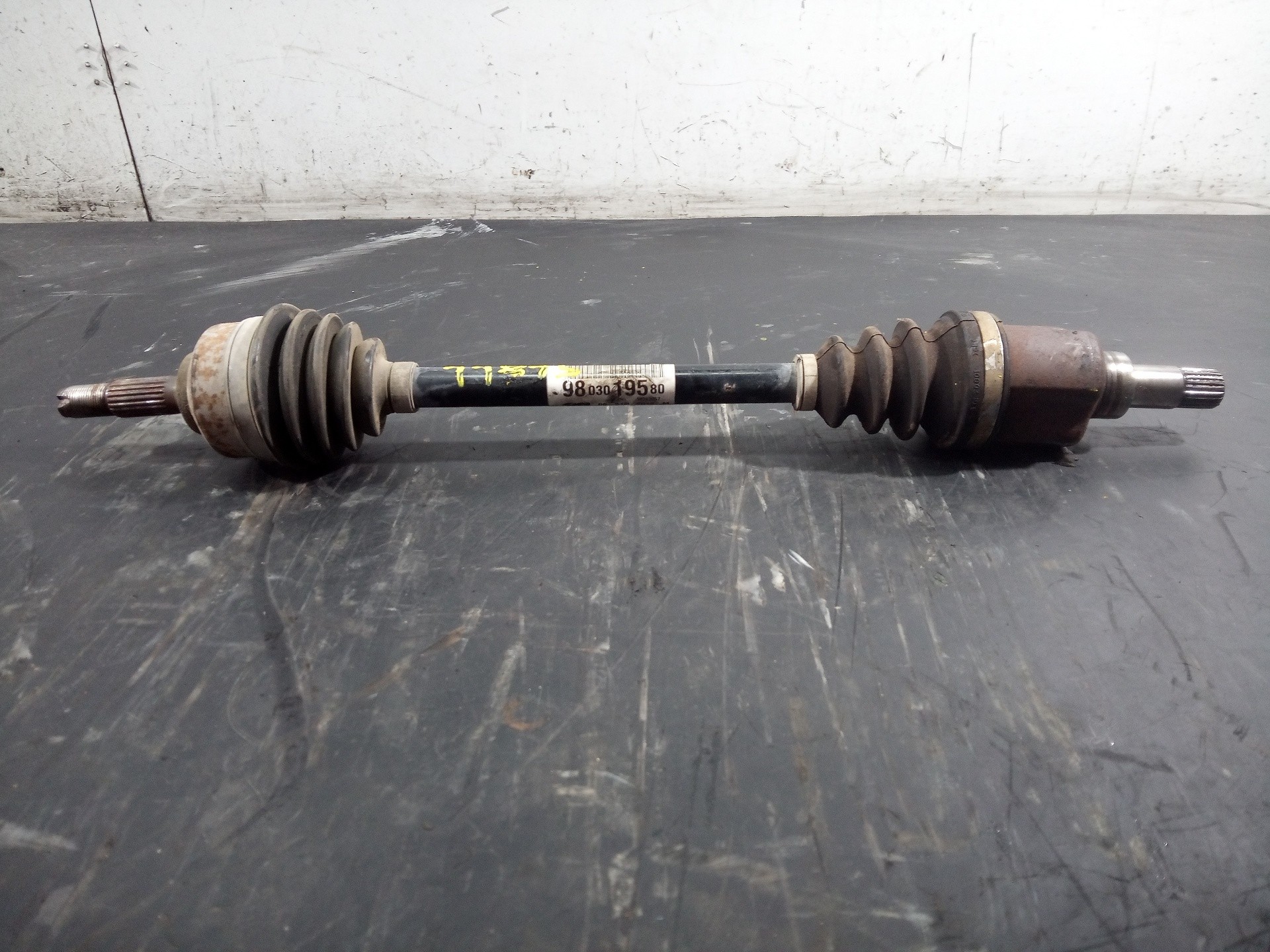 TRANSMISION DELANTERA IZQUIERDA CITROËN C3 9803019580 / P1-A6-19 9803019580P1A619