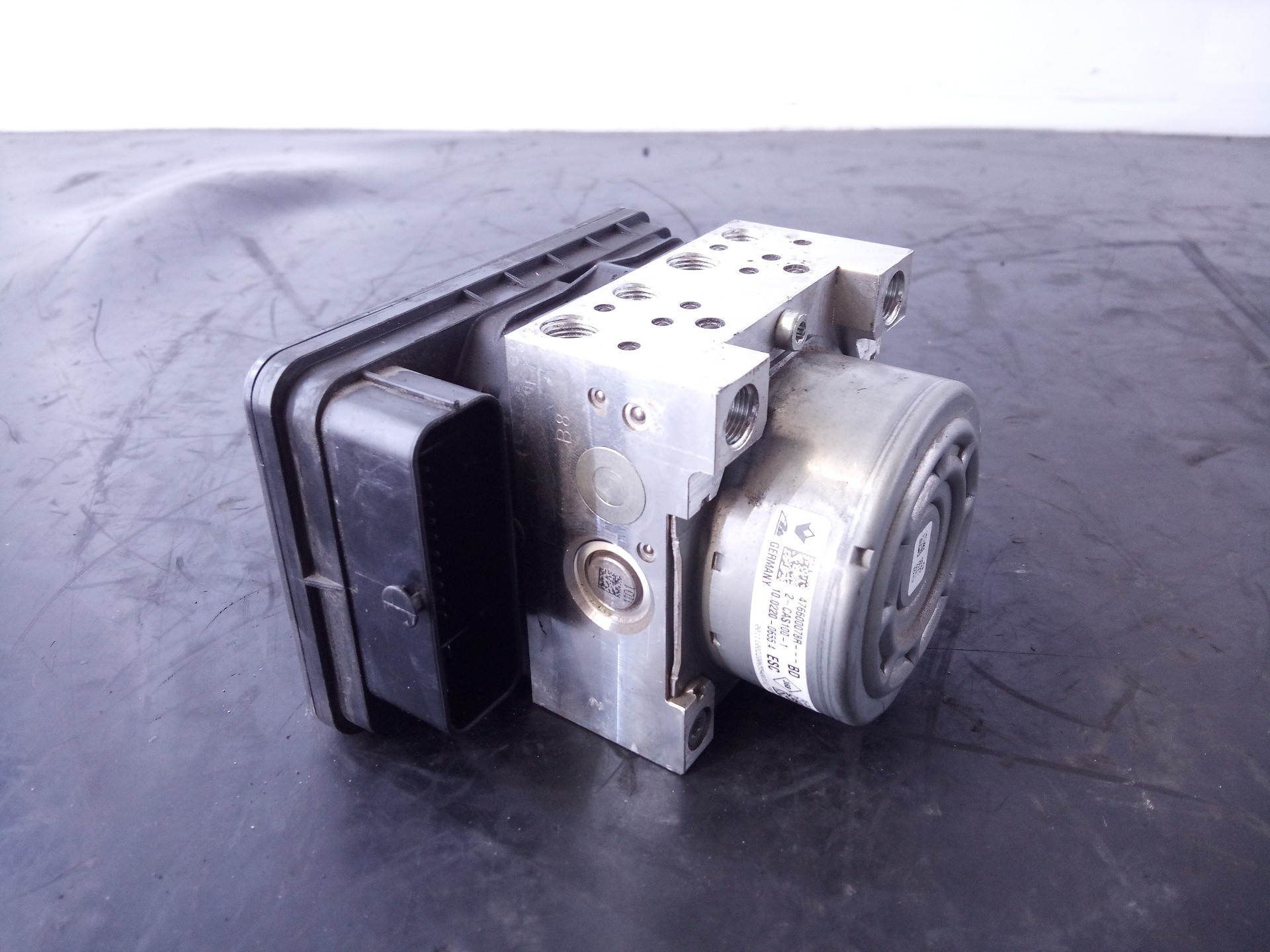 ABS DACIA DOKKER 476600078R / P3-A8-8-4 / 2CAS1001 476600078RP3A8842CAS1001 - Vista 3
