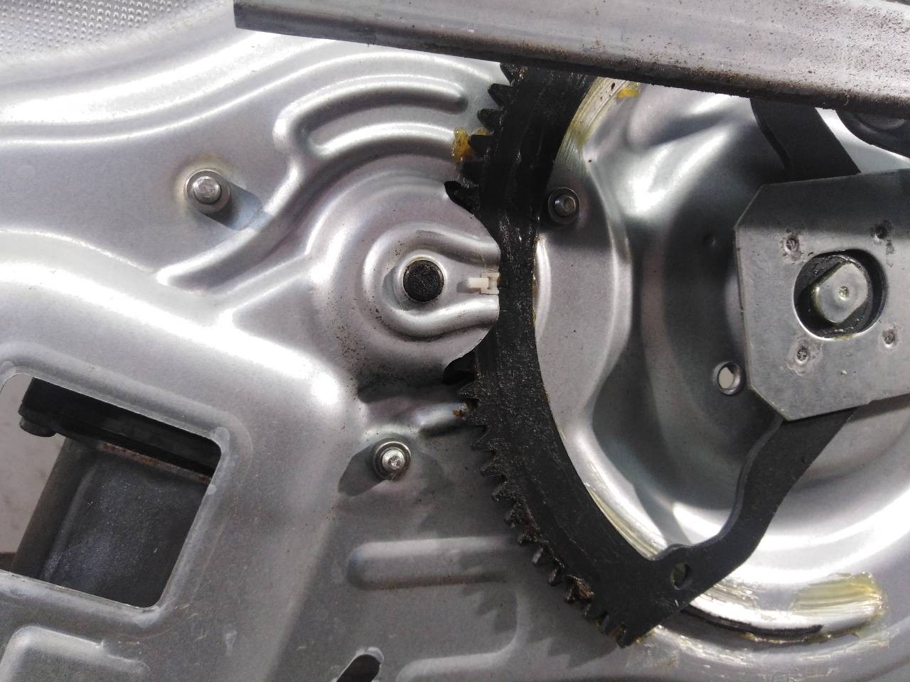 ELEVALUNAS DELANTERO DERECHO KIA SPORTAGE 824803U120 / P2-B3-28 / 05997042 824803U120P2B32805997042 - Vista 3