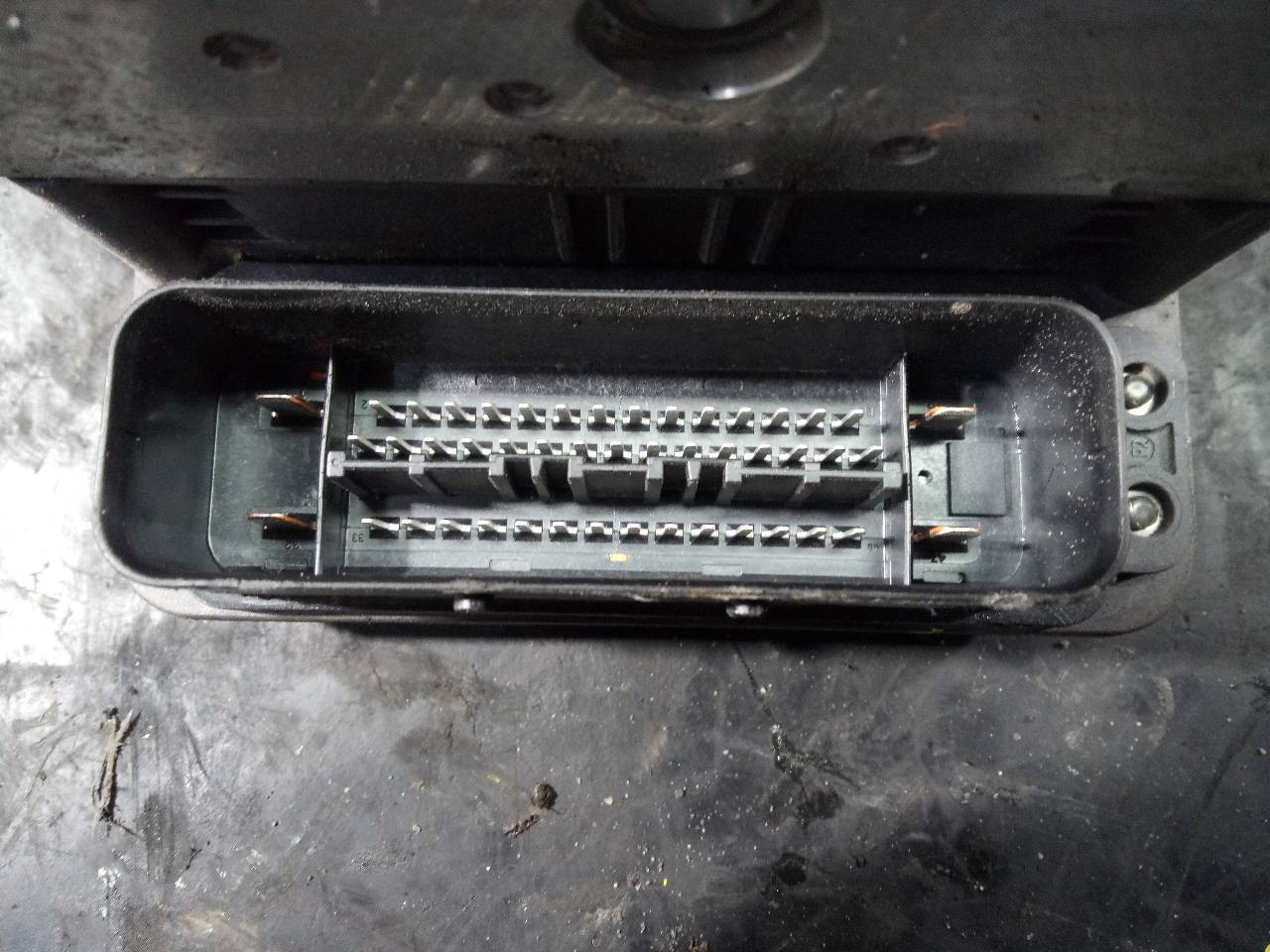 ABS AUDI A6 AVANT (4G5) 0265250562 / P3-B9-12-2 / 14032710397 0265250562P3B912214032710397 - Vista 3