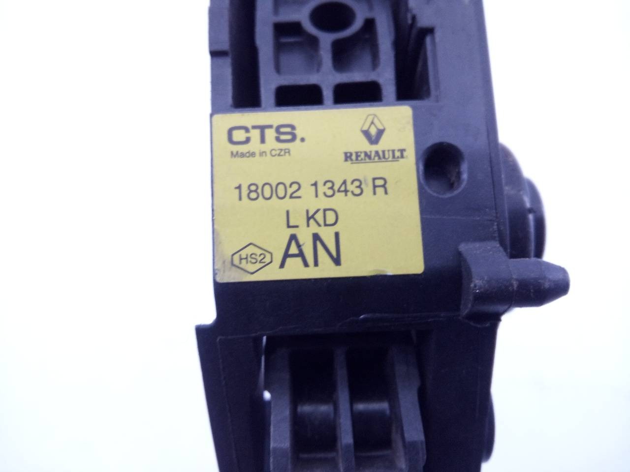 PEDAL ACELERADOR DACIA DOKKER 180021343R / E2-A1-43-2 180021343RE2A1432 - Vista 2
