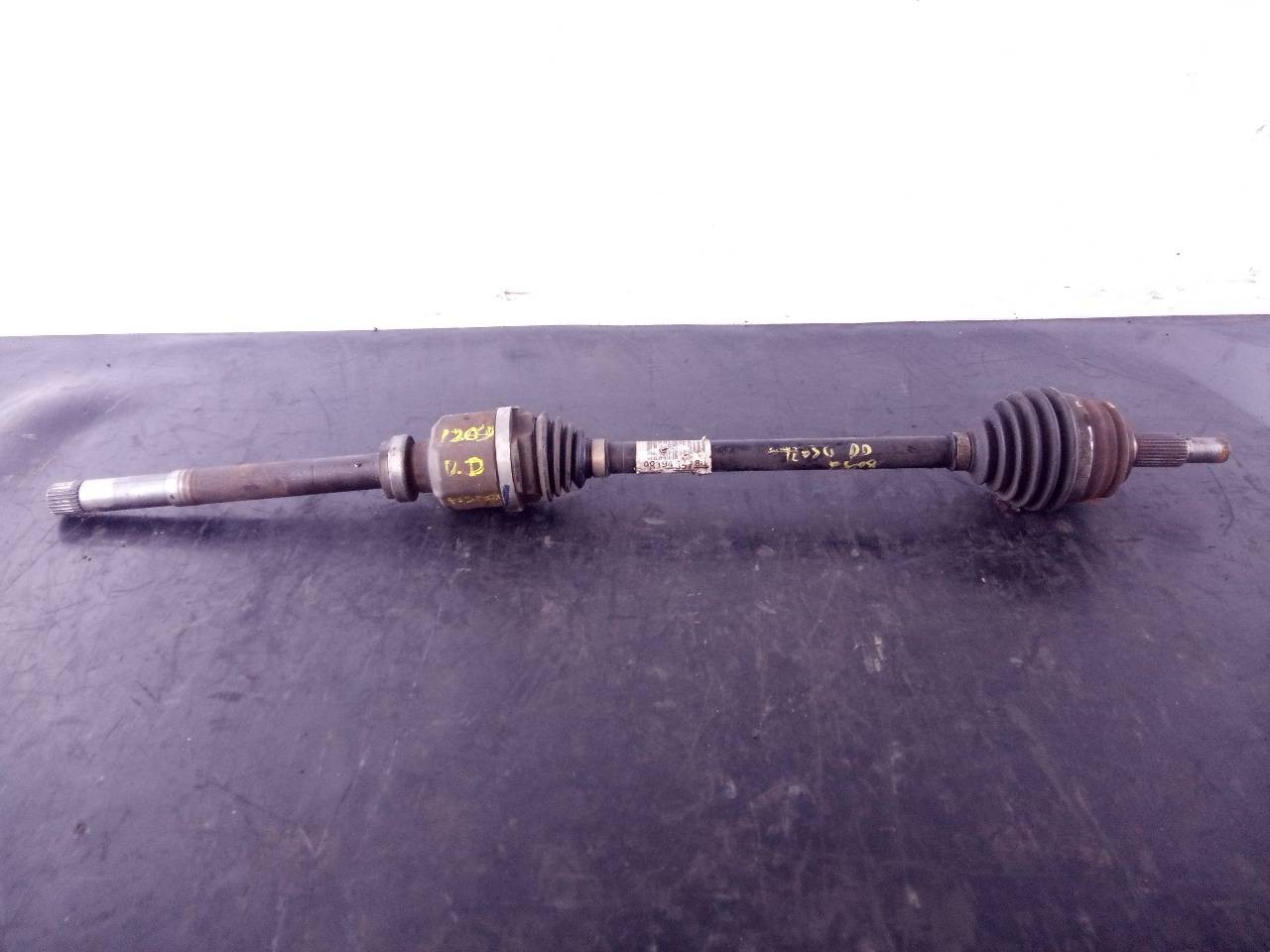 TRANSMISION DELANTERA DERECHA PEUGEOT 5008 9819435780 / P1-A6-31 9819435780P1A631