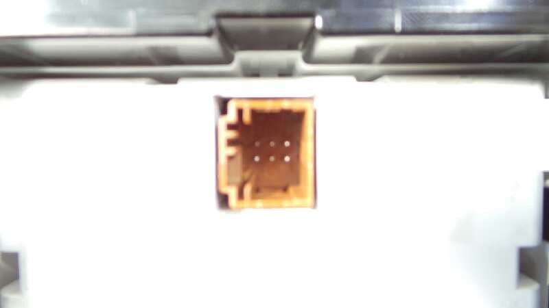 CUADRO INSTRUMENTOS PEUGEOT 5008 9806268180 / E1-A4-51-2 9806268180E1A4512 - Vista 2