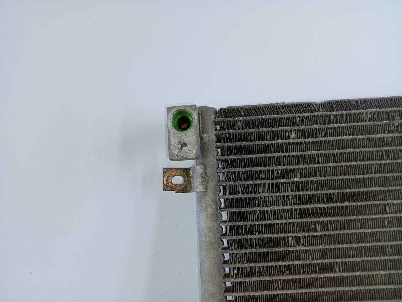 CONDENSADOR / RADIADOR AIRE ACONDICIONADO IVECO DAILY CAJA ABIERTA P2-B5--3 P2B53 - Vista 2