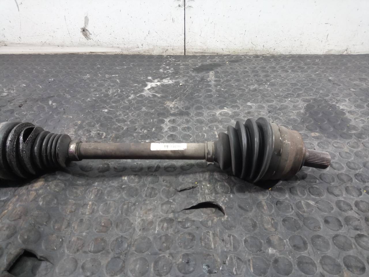 TRANSMISION DELANTERA DERECHA BMW SERIE 3 BERLINA (E46) P31280678 / P1-B6-27 / T130919 P31280678P1B627T130919 - Vista 3