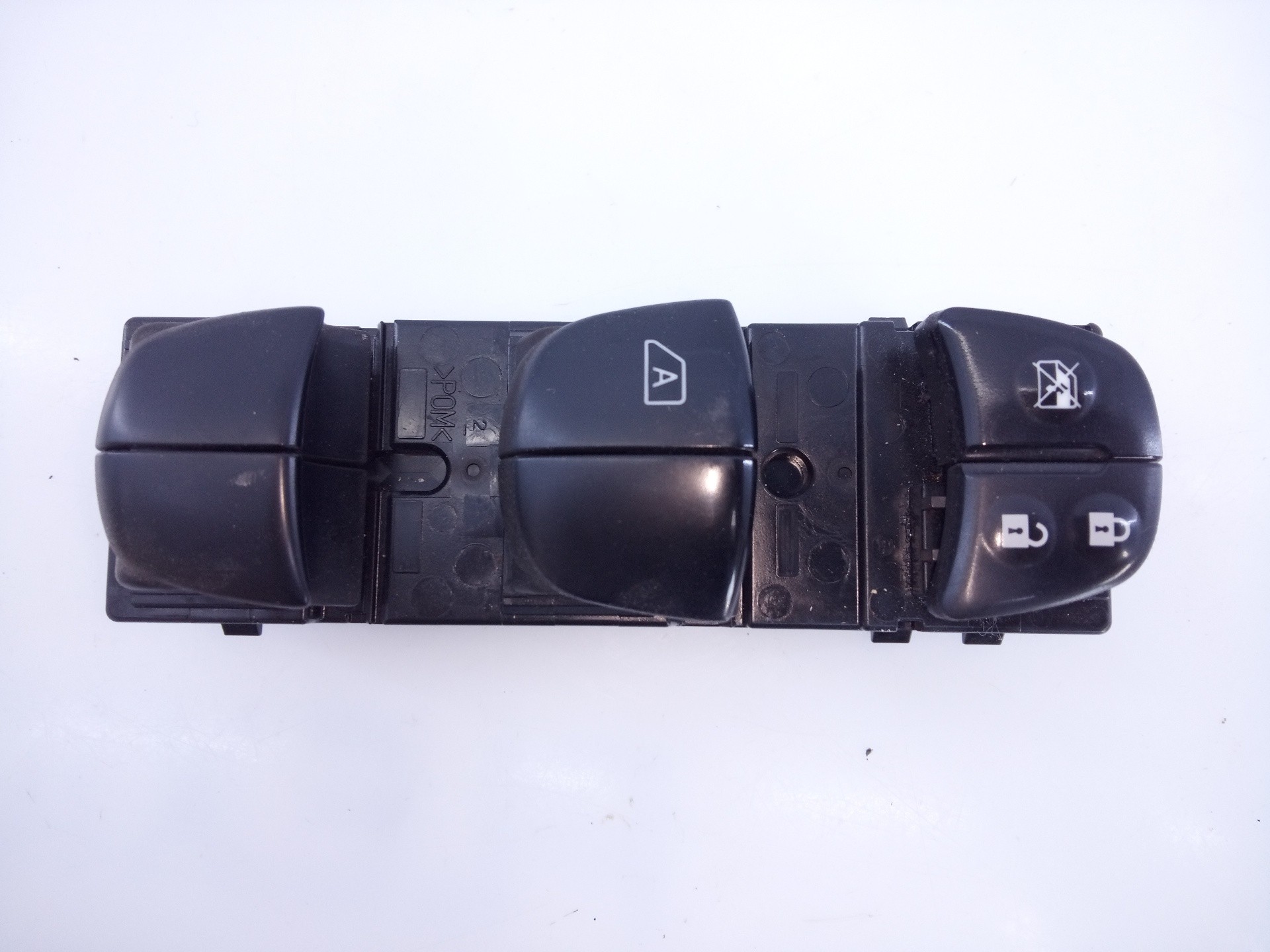 MANDO ELEVALUNAS DELANTERO IZQUIERDO NISSAN QASHQAI (J11) E3-B4-22-1 E3B4221