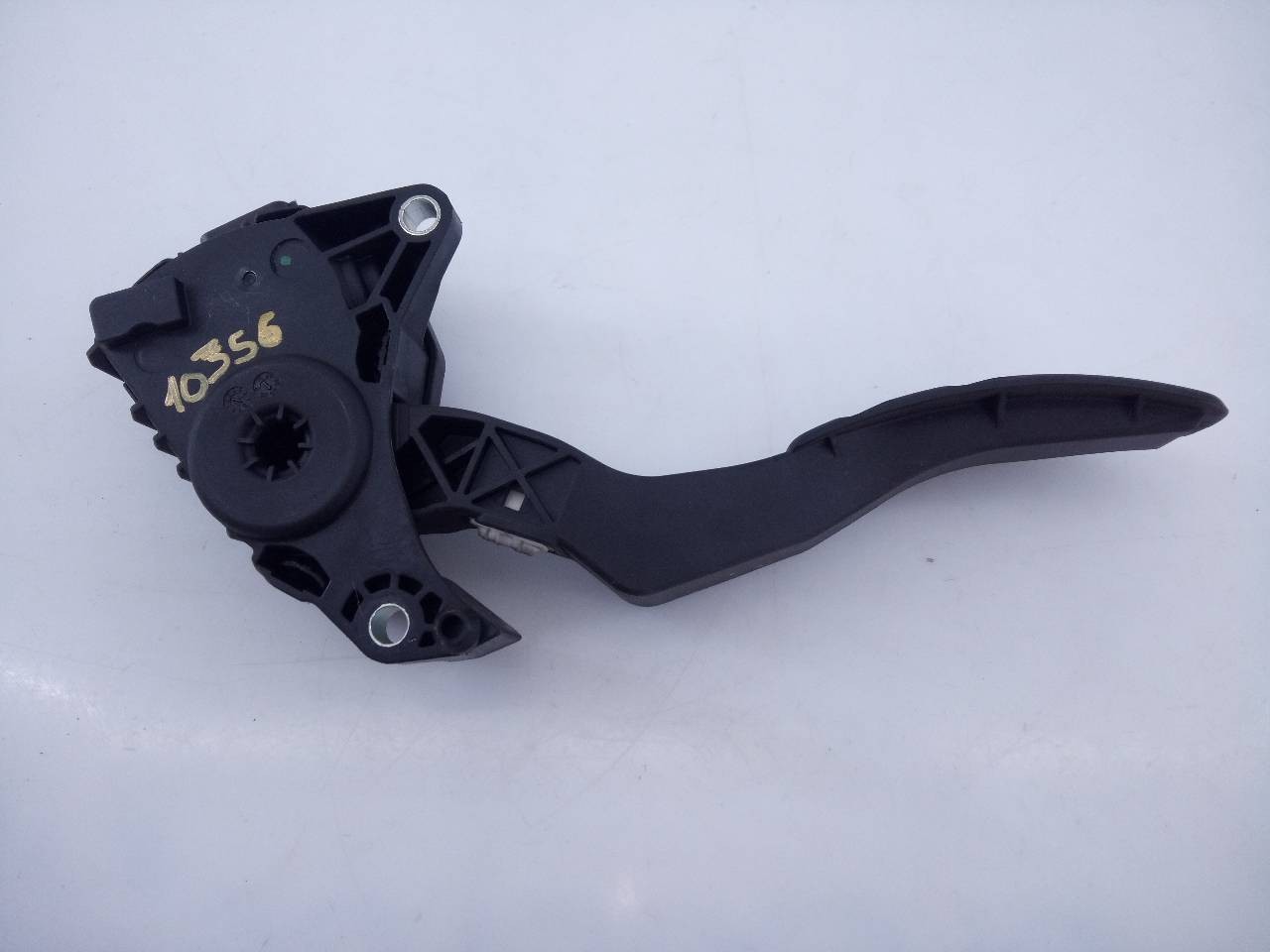 PEDAL ACELERADOR NISSAN QASHQAI (J11) 180024BA0B / E3-B4-21-1 / 6PV00997815 180024BA0BE3B42116PV00997815