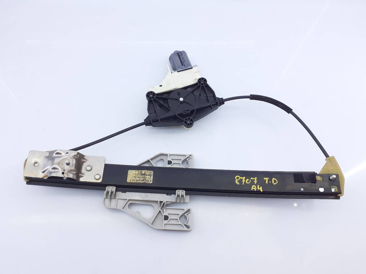 ELEVALUNAS TRASERO DERECHO AUDI A4 BER. (B8) 8K0959812A / E1-B6-4-2 8K0959812AE1B642
