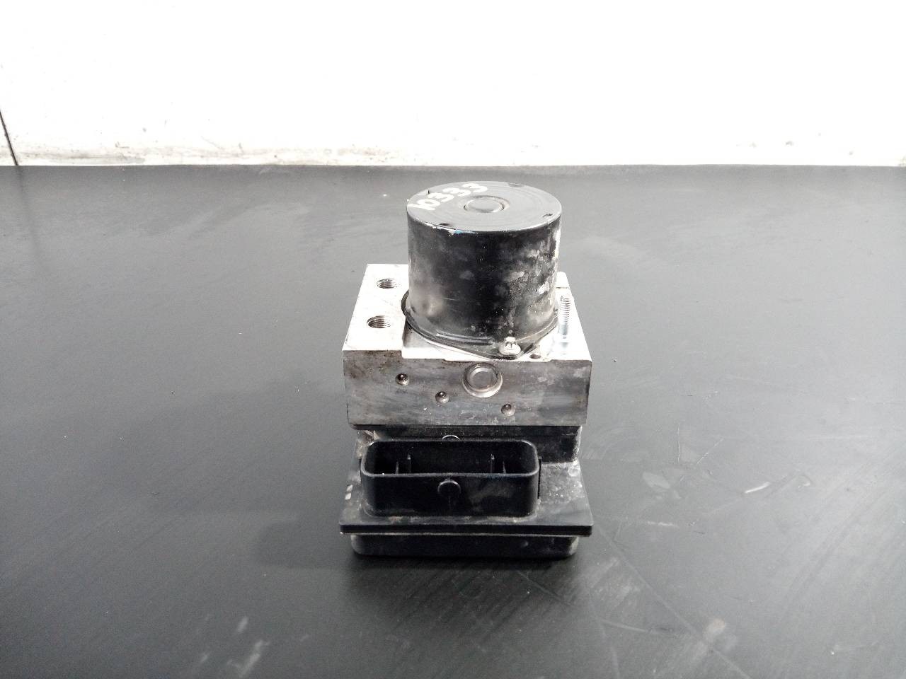 ABS AUDI A1 (8X) 6R0907379BB / P3-A8-27-3 / 6R0907379AH 6R0907379BBP3A82736R0907379AH
