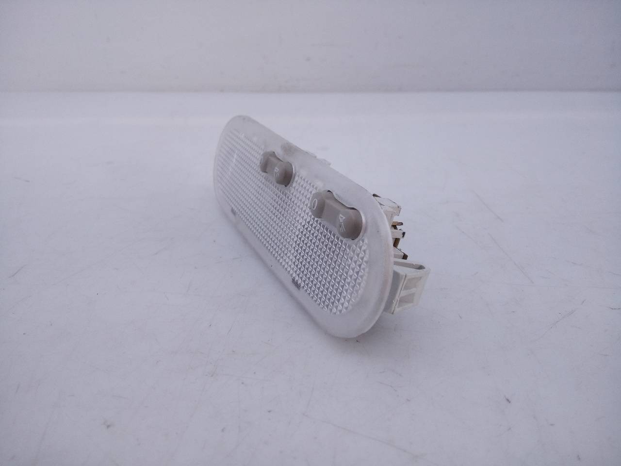 LUZ INTERIOR DACIA SANDERO E2-A1-34-3 E2A1343 - Vista 3