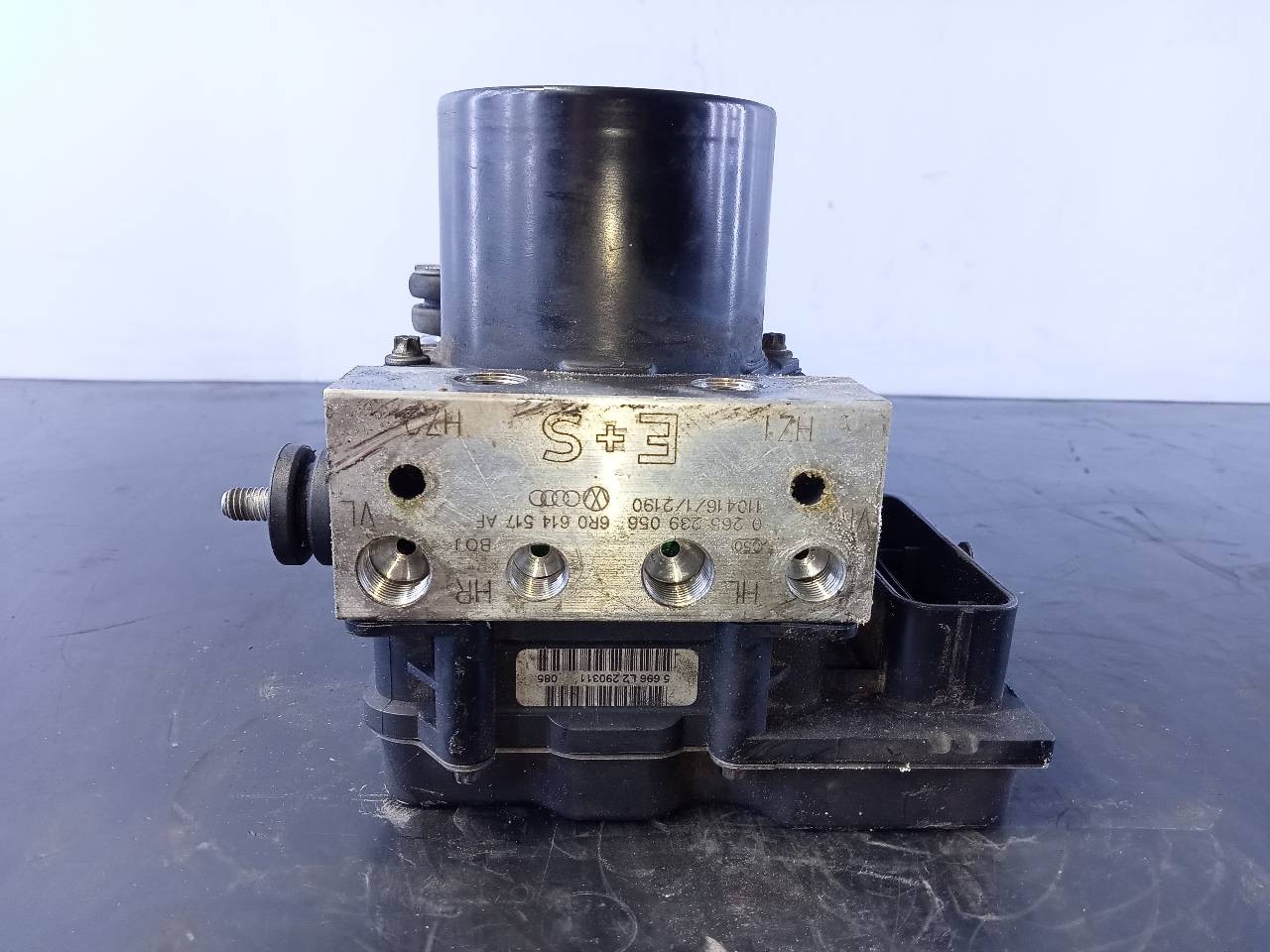 ABS SEAT IBIZA SC (6J1) 6R0614517AF / P3-B8-24-1 / 0265239056 6R0614517AFP3B82410265239056