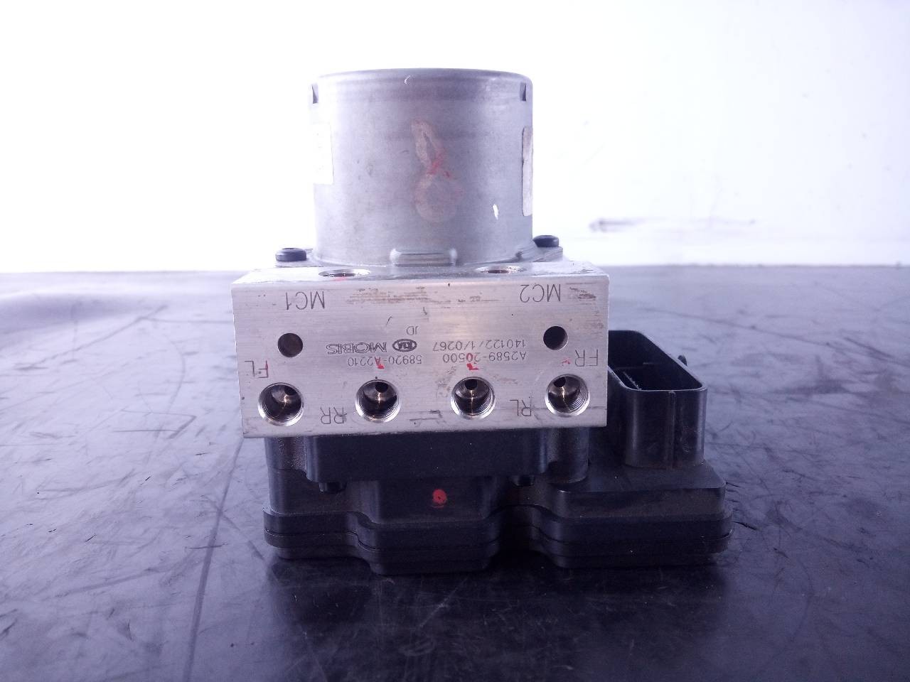 ABS KIA CEE´D 58920A2210 / P3-B9-19-1 / 6158945200 58920A2210P3B91916158945200