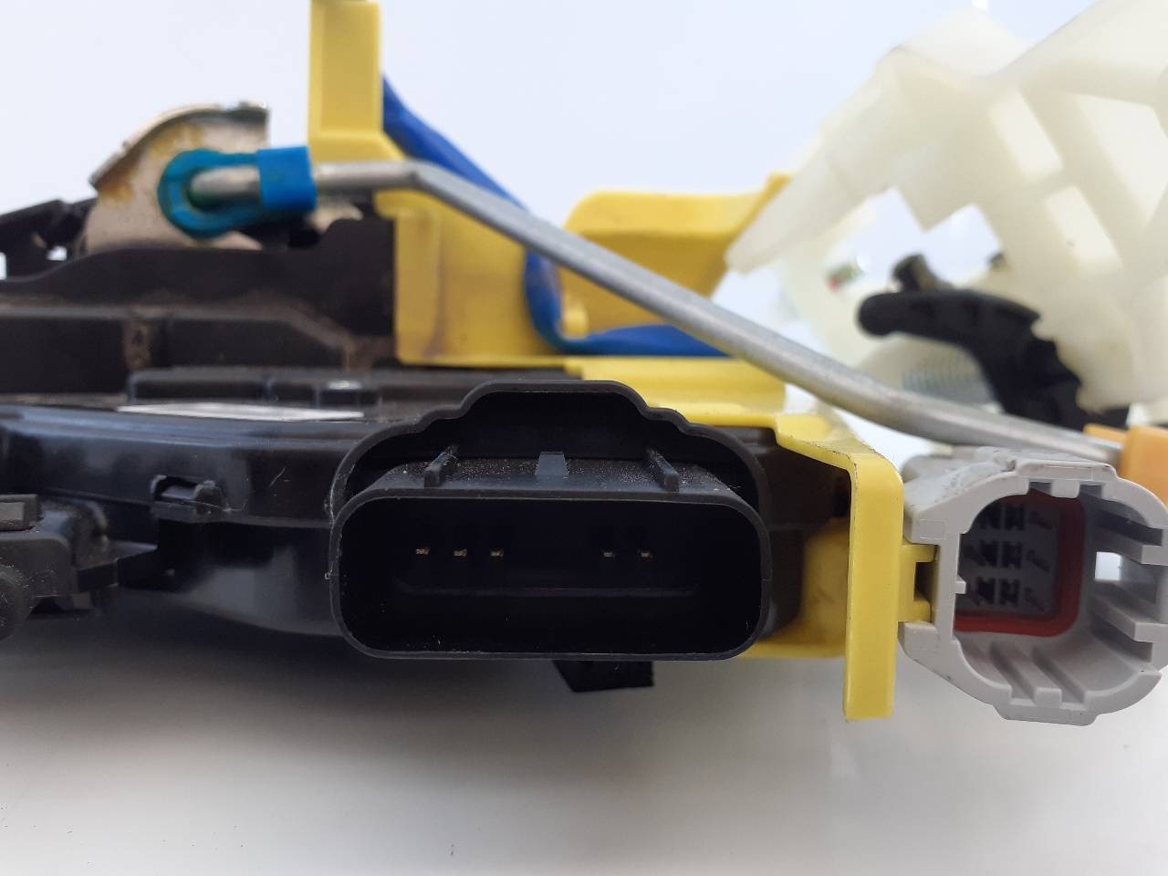 CERRADURA PUERTA DELANTERA DERECHA KIA NIRO 81320G5040 / E2-B5-18-2 81320G5040E2B5182 - Vista 2