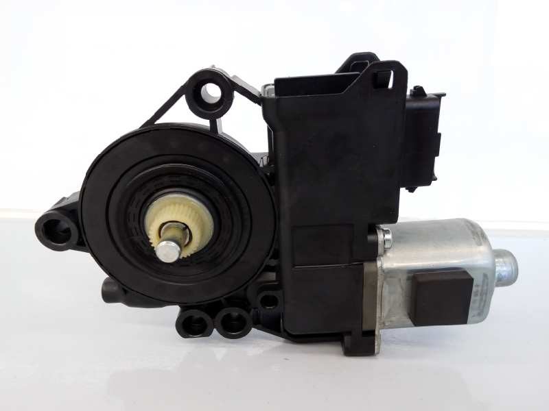 MOTOR ELEVALUNAS TRASERO DERECHO KIA SORENTO 834602P010 / E2-B5-3-2 / F00S1A2980 834602P010E2B532F00S1A2980 - Vista 3