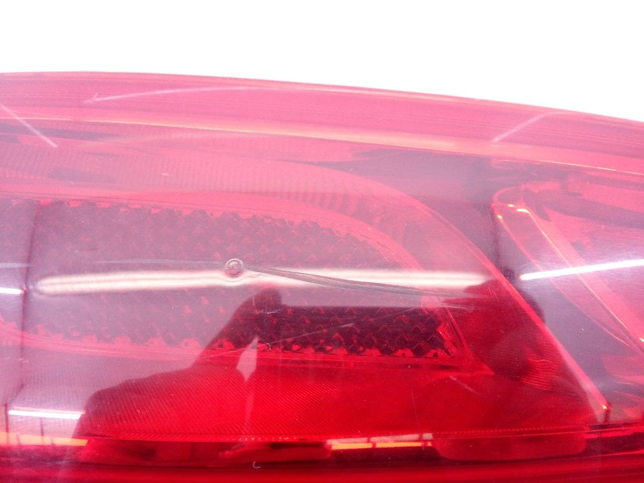 PILOTO TRASERO IZQUIERDO AUDI Q5 (8R) 8R0945093 / E1-B6-30-1 8R0945093E1B6301 - Vista 2