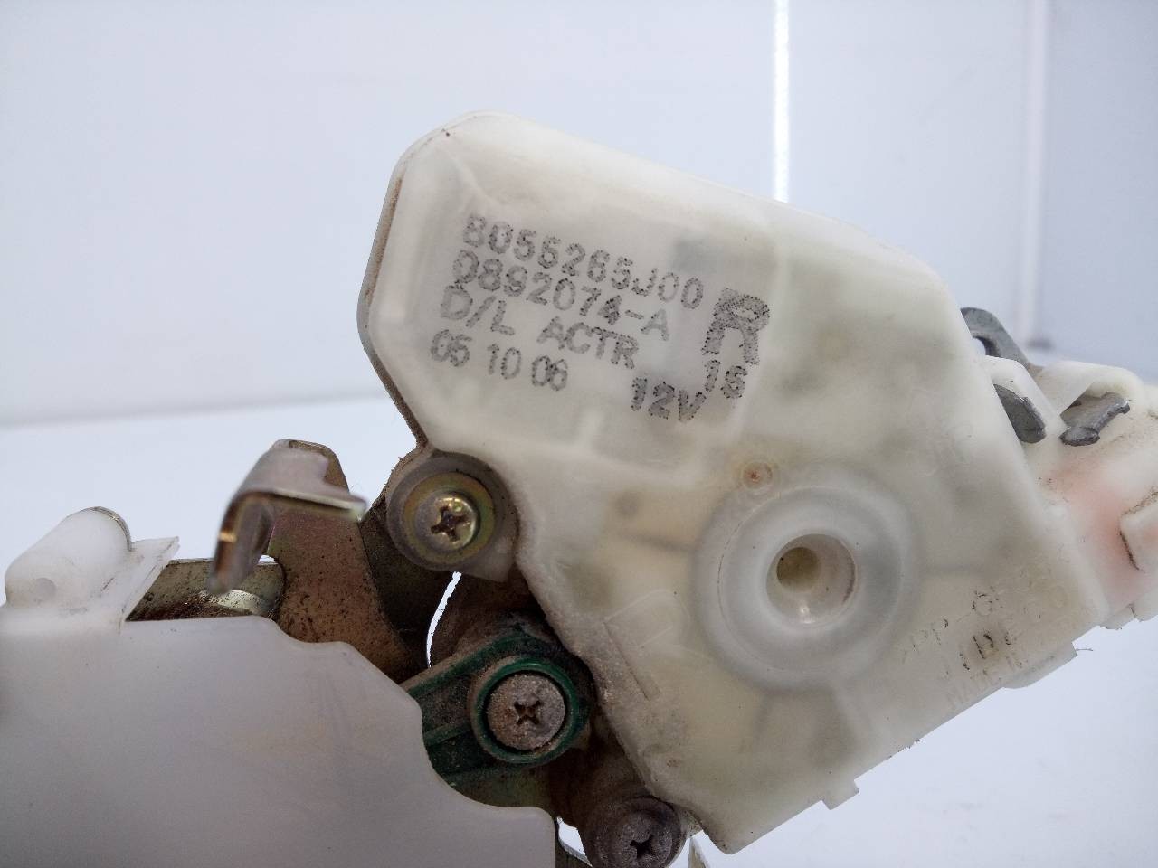 CERRADURA PUERTA DELANTERA DERECHA SUZUKI GRAND VITARA JB (JT) 8056265J00 / E2-A3-61-1 8056265J00E2A3611 - Vista 3
