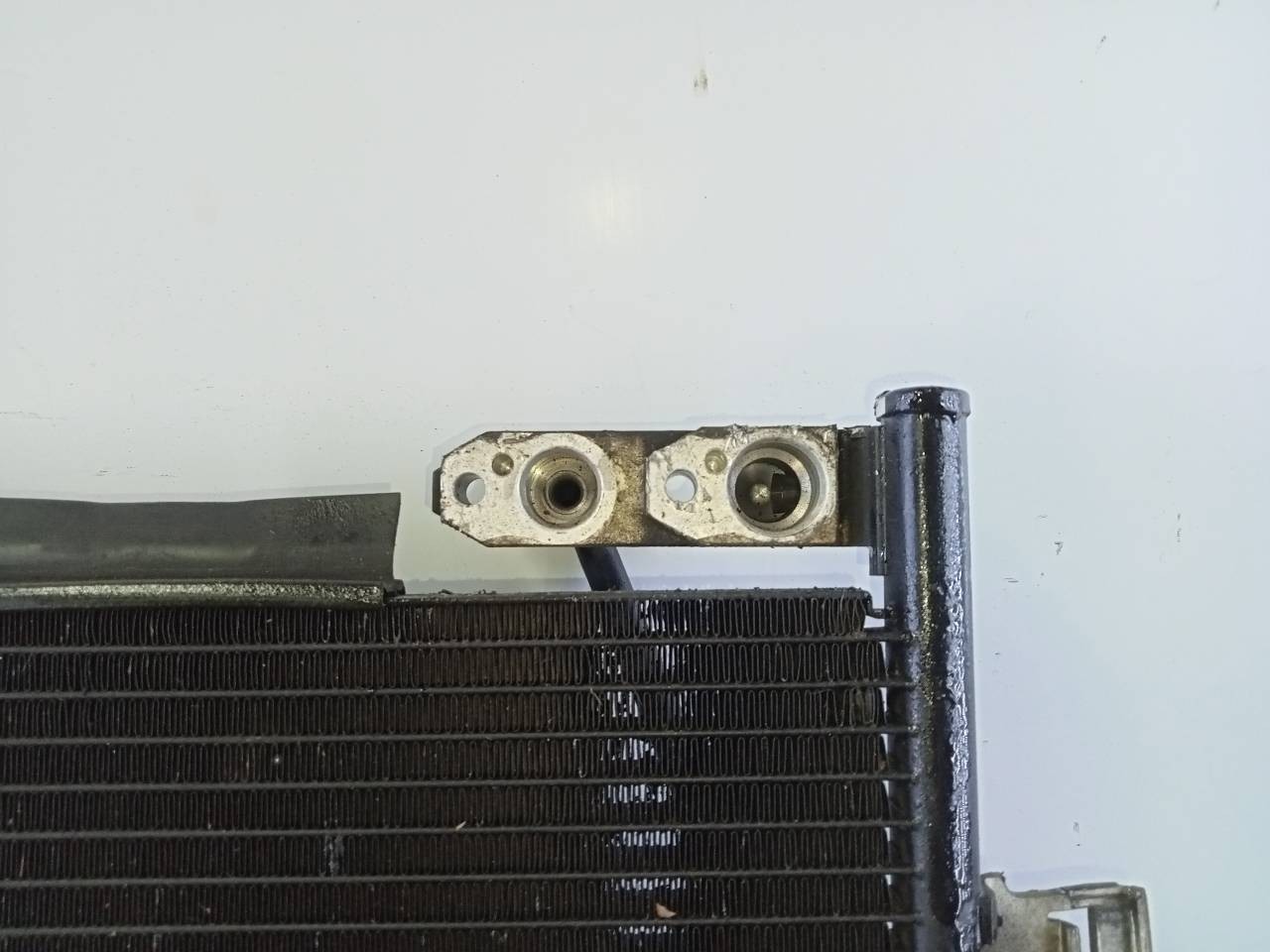 CONDENSADOR / RADIADOR AIRE ACONDICIONADO AUDI Q3 (8UG) 8U0260401C / P2-A4-9 / 2122914 8U0260401CP2A492122914 - Vista 2