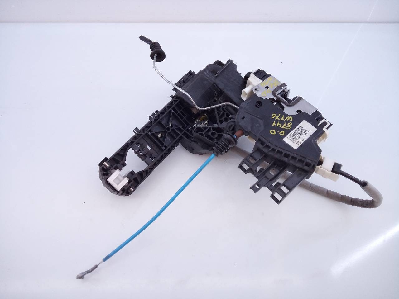 CERRADURA PUERTA DELANTERA DERECHA MERCEDES-BENZ CLASE A (W176) A2047601800 / E1-B3-8-2 / 01150182002 A2047601800E1B38201150182002