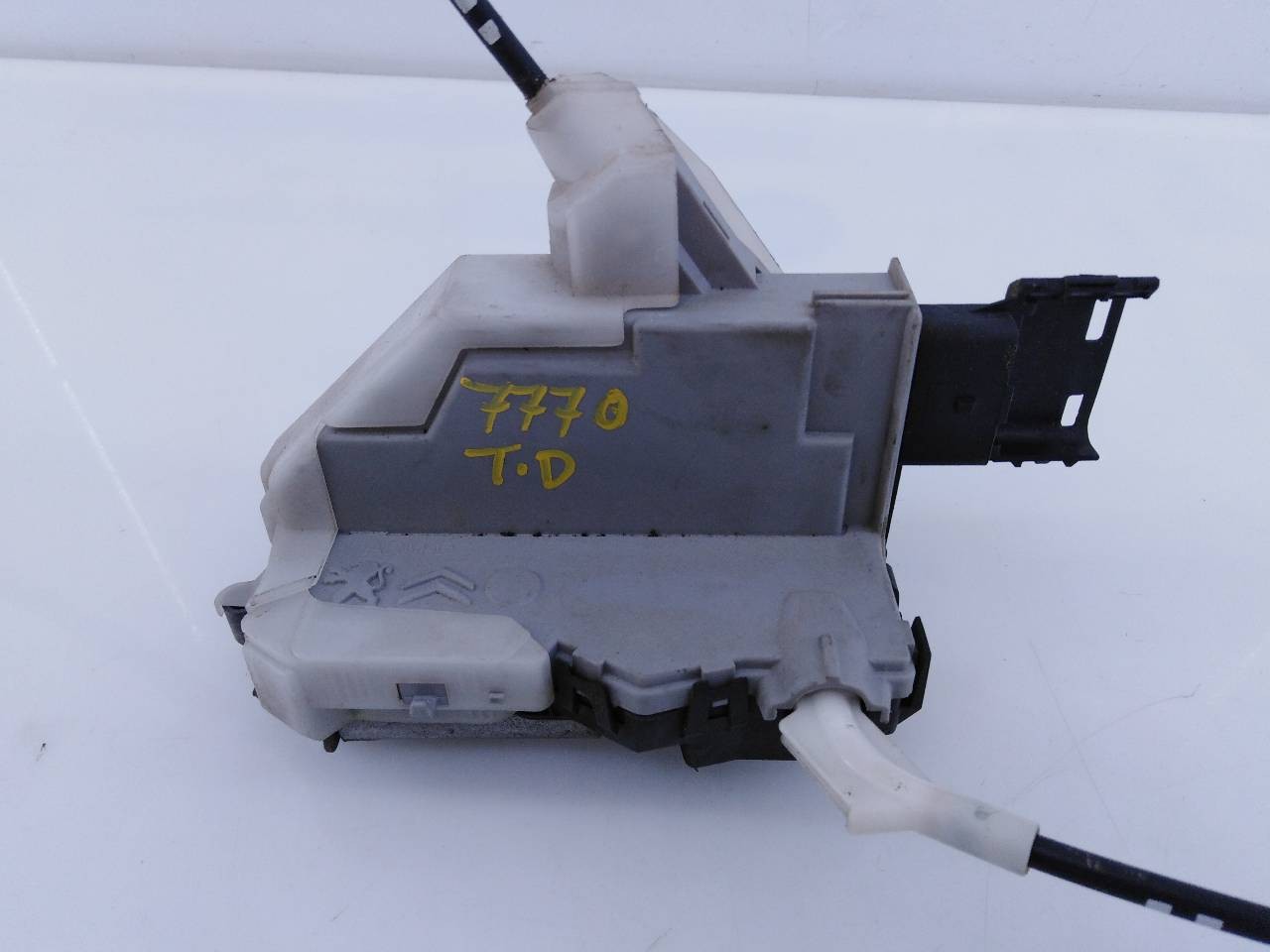 CERRADURA PUERTA TRASERA DERECHA CITROËN C5 BERLINA 732153 / E1-A4-24-2 / A04079 732153E1A4242A04079