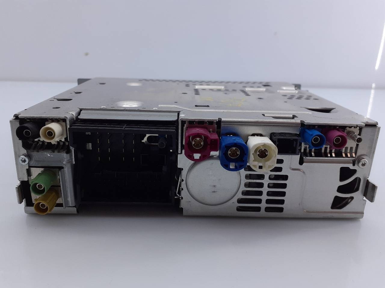SISTEMA NAVEGACION GPS BMW SERIE X1 (F48) 6582793832501 / E3-A2-41-4 / 937145706 6582793832501E3A2414937145706 - Vista 2