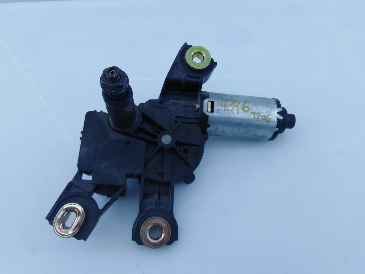 MOTOR LIMPIA TRASERO VOLKSWAGEN PASSAT VARIANT (3C5) 3C9955711 / E1-B6-4-2 3C9955711E1B642