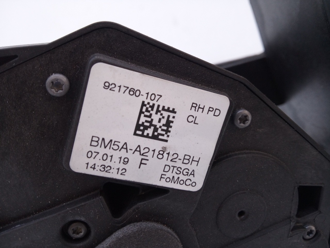 CERRADURA PUERTA DELANTERA DERECHA FORD KUGA (CBS) BM5AA21812BH / E2-B3-40-2 / 921760107 BM5AA21812BHE2B3402921760107 - Vista 3