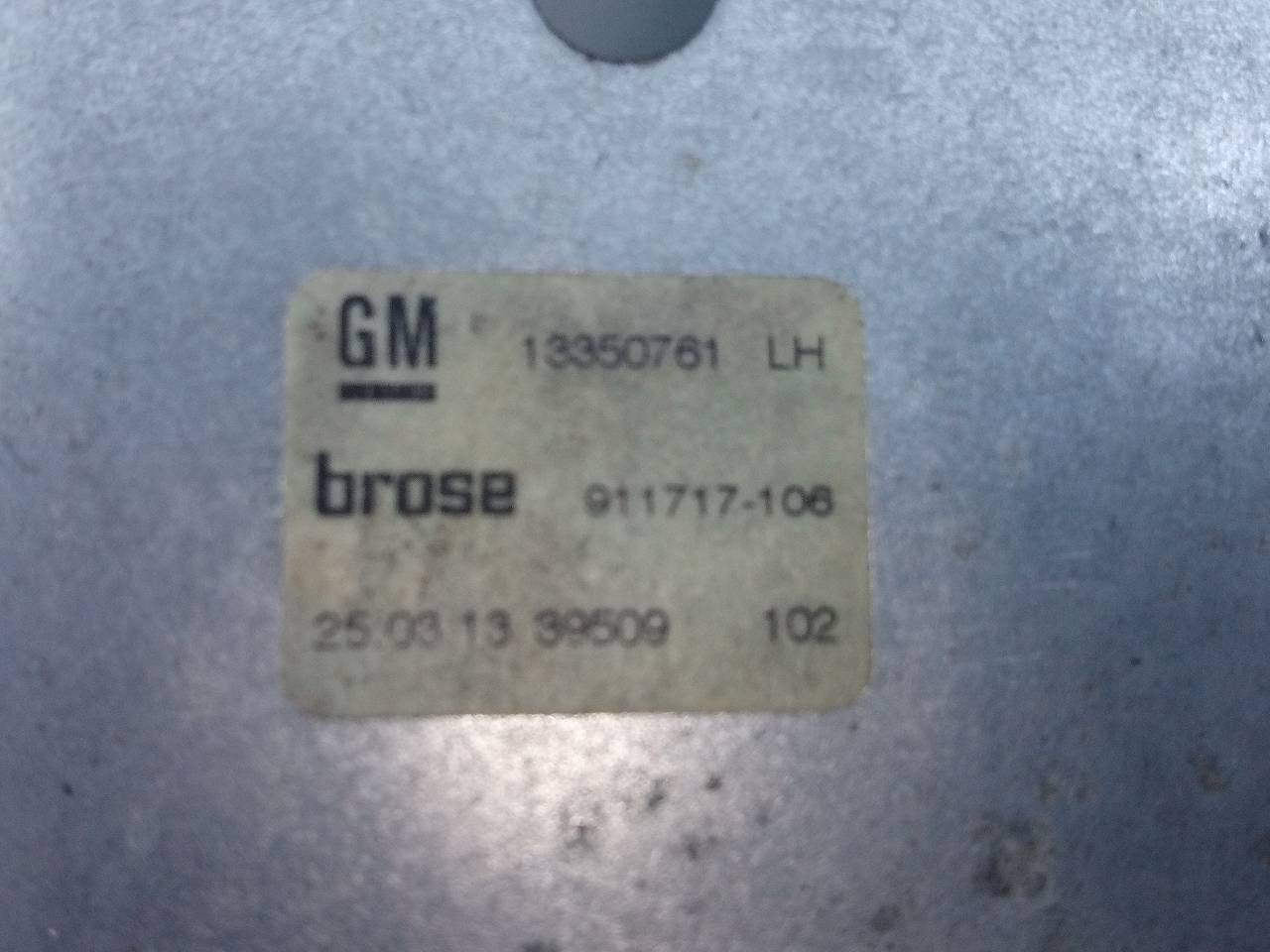 ELEVALUNAS TRASERO IZQUIERDO OPEL ASTRA J LIM. 13350761 / E2-B6-4-1 / 911717106 13350761E2B641911717106 - Vista 2