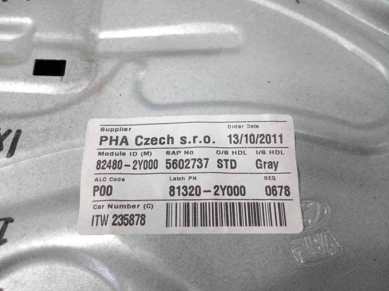 ELEVALUNAS DELANTERO DERECHO HYUNDAI IX35 824802Y000 / P2-B4-28 / 8130202Y000 824802Y000P2B4288130202Y000 - Vista 2