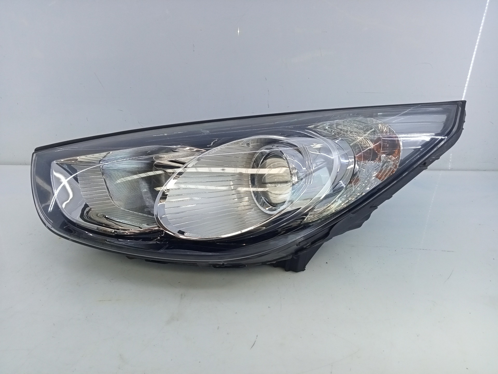 FARO IZQUIERDO HYUNDAI IX35 921012Y / E2-B5-53-1 921012YE2B5531
