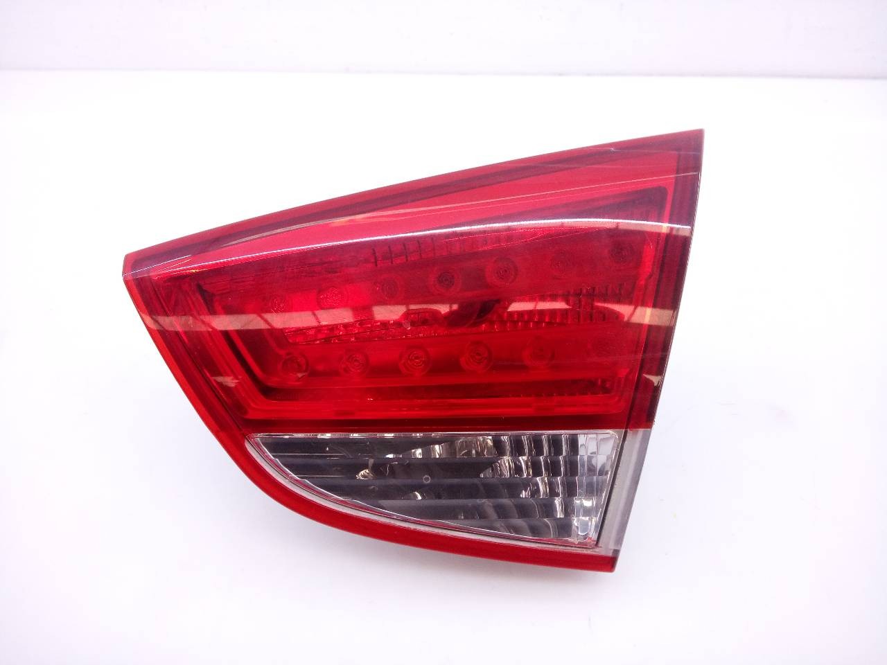 PILOTO TRASERO DERECHO PORTON HYUNDAI IX35 92406210 / E2-B5-39-2 92406210E2B5392