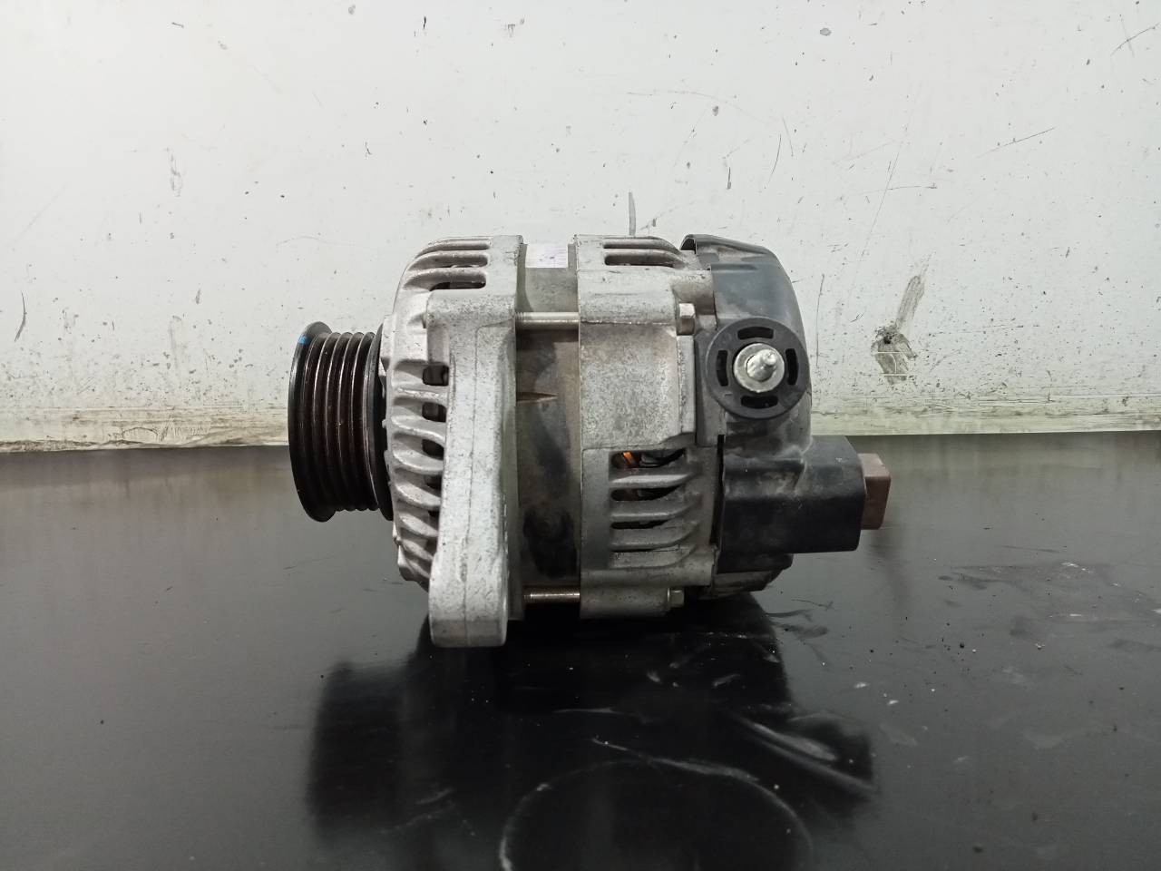 ALTERNADOR SUZUKI SWIFT (AZ) 3140081P0 / P3-A4-3-3 / 1042112300 3140081P0P3A4331042112300