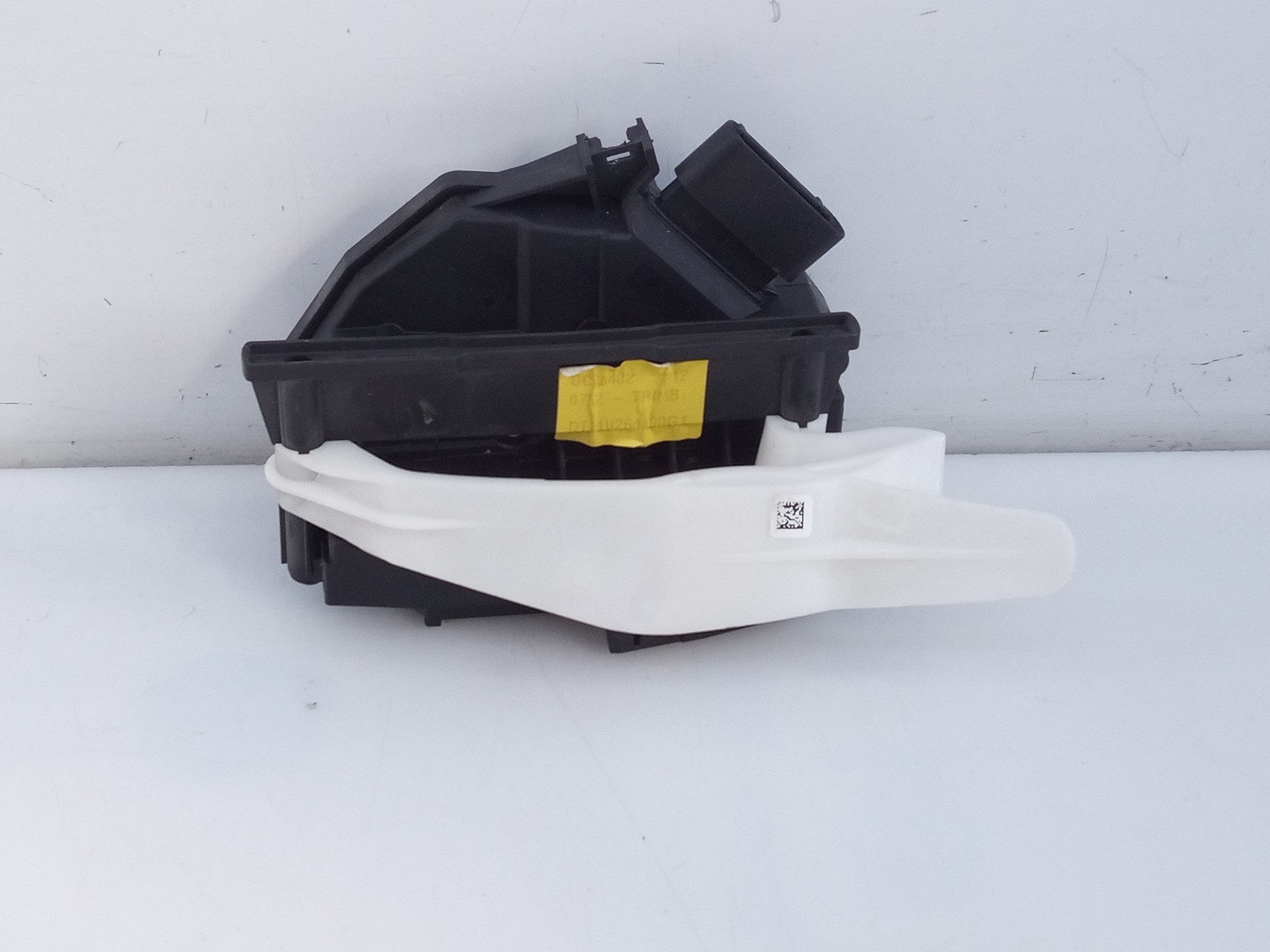 CERRADURA PUERTA LATERAL DERECHA FORD TRANSIT CONNECT DT11V264A00GJ / E2-B3-5-2 / C07105107 DT11V264A00GJE2B352C07105107