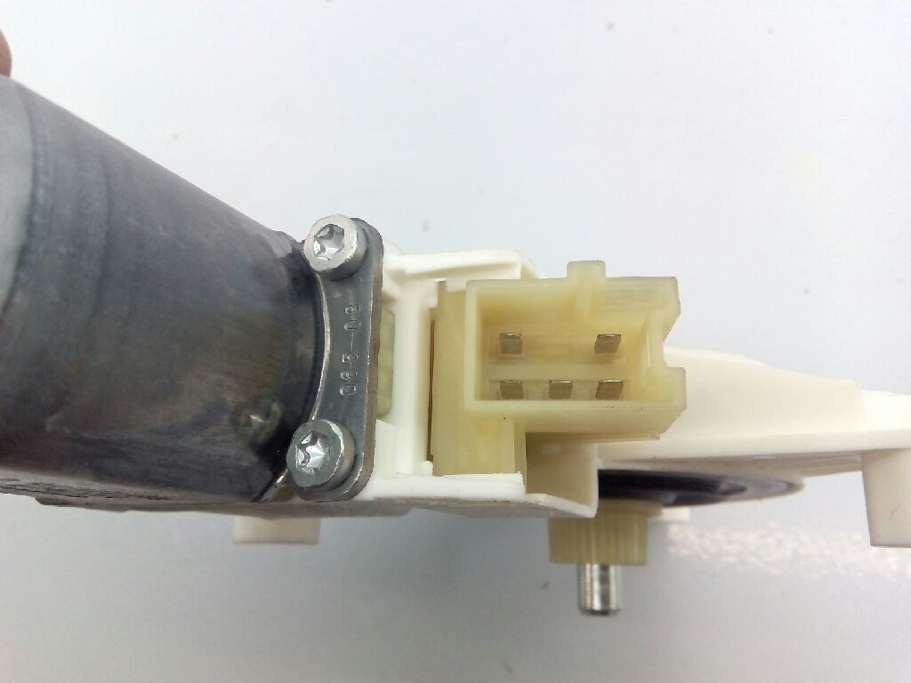 MOTOR ELEVALUNAS TRASERO IZQUIERDO MERCEDES-BENZ CLASE C (W204) BERLINA A2048200642 / E1-A2-6-2 / 961111100 A2048200642E1A262961111100 - Vista 3