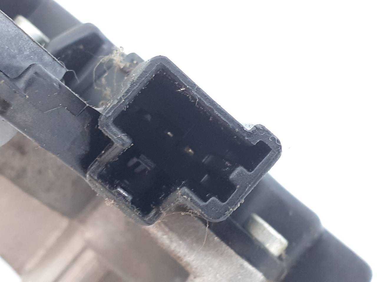 MOTOR LIMPIA TRASERO MAZDA 3 BERLINA (BK) F00S2B2160 / E2-A2-5-1 / BP4K67450 F00S2B2160E2A251BP4K67450 - Vista 3
