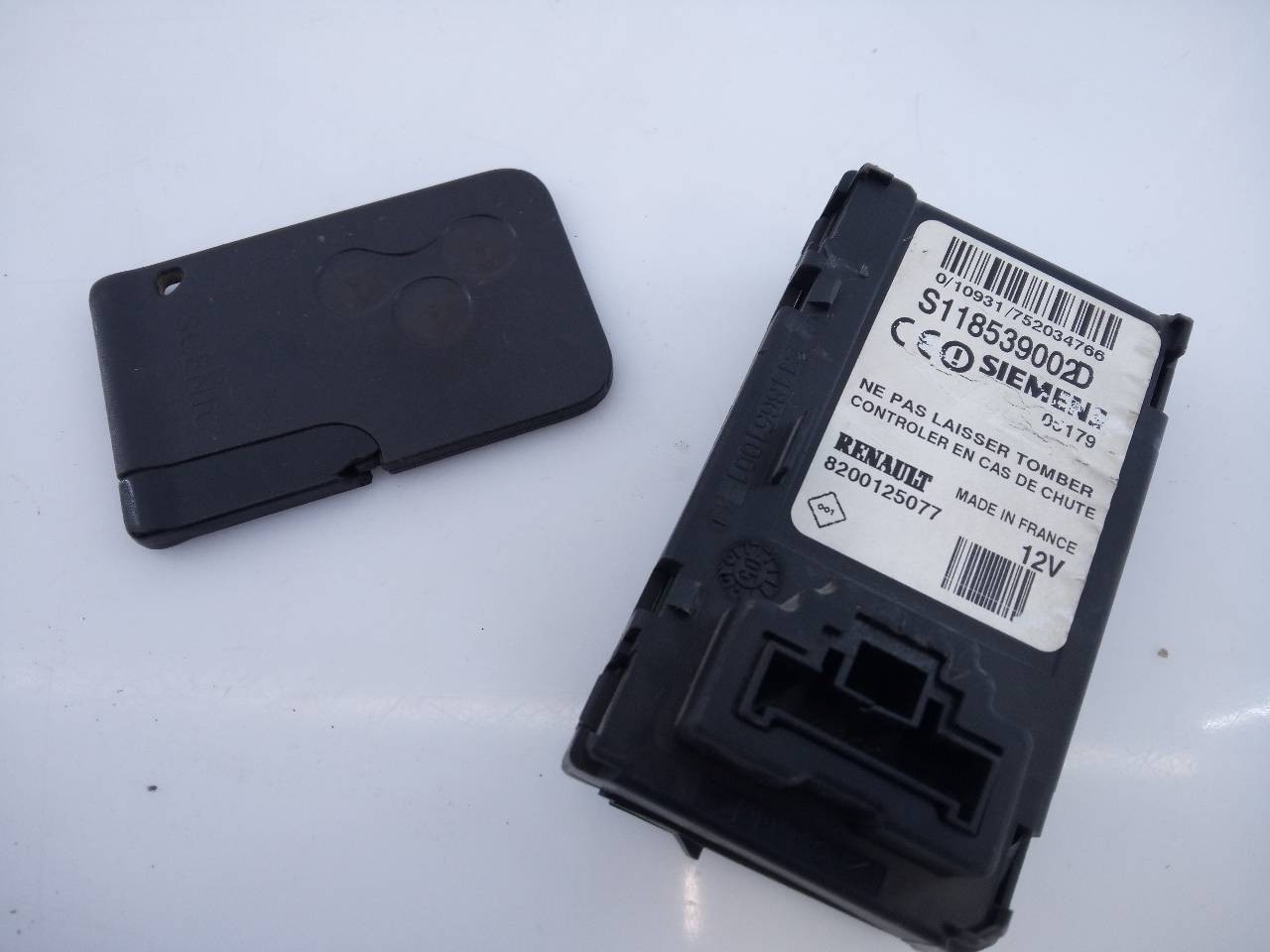 ANTIRROBO RENAULT SCENIC II 8200125077 / T1-5-A1-3 / S118539002D 8200125077T15A13S118539002D - Vista 3